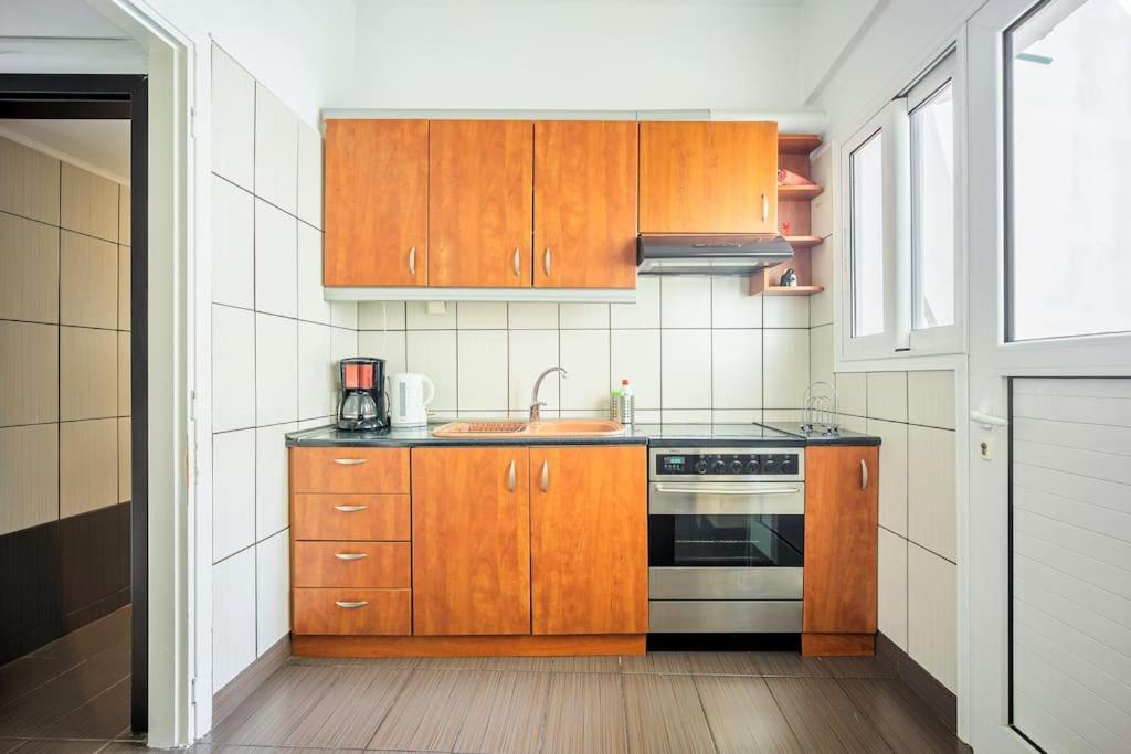 Apartment In The Middle Of Everything Atenas Exterior foto